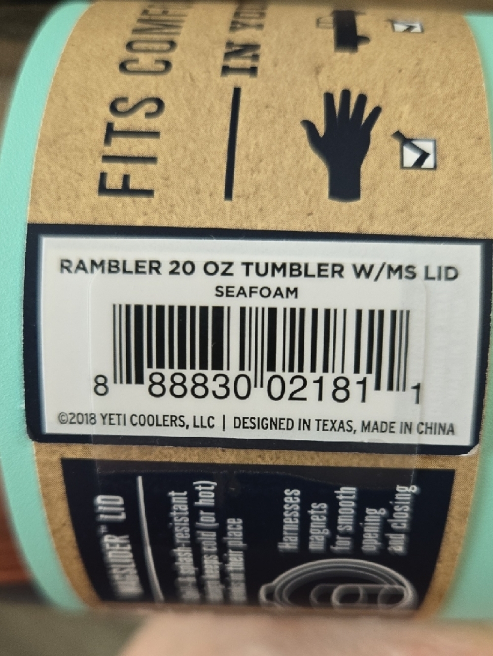 YETI Rambler 20 oz Tumbler - Seafoam Blue NEW - Picture 4 of 4